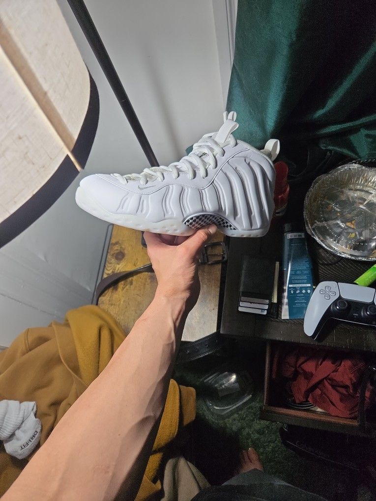Nike Air Foamposite 'Triple White'