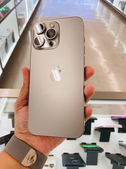 iPhone 16 pro max 256gb