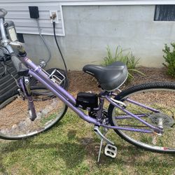 Woman’s Diamondback Bike Like New