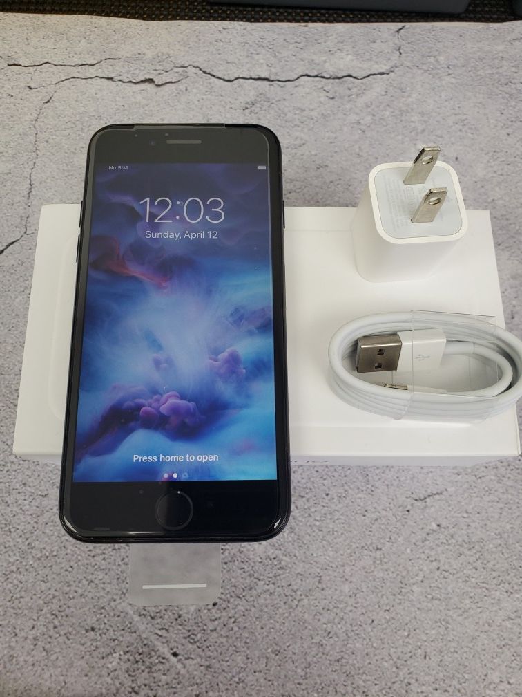 IPHONE 7..32GB FACTORY UNLOCK FOR ANY SIM