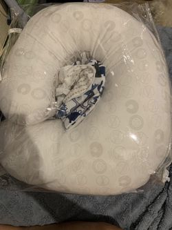 Breastfeeding Pillow