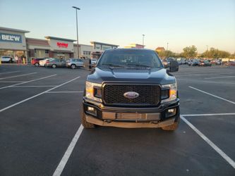 Ford F150 V8