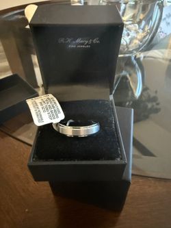 MENS WEDDING BAND