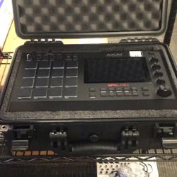 AKAI Professional MPC LIVE II