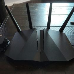 Asus RT-AX82U 