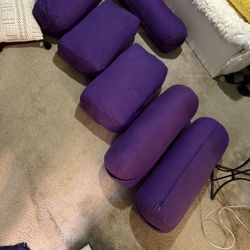 Yoga Bolsters