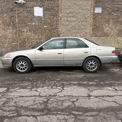 Toyota Camry 2001