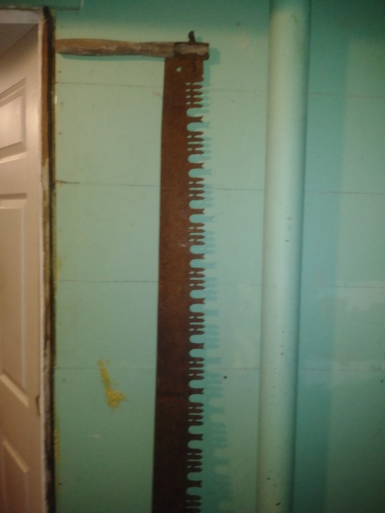 Vintage 2 man saw
