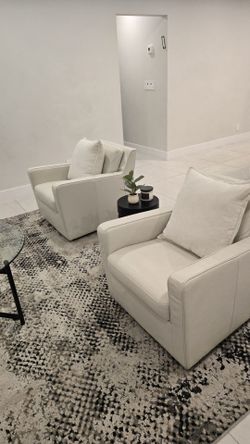 Natuzzi Edition LEATHER accent swivel chairs (2)