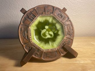 Vintage Treasure Craft Los Angeles California Souvenir Ceramic Trinket Dish Ashtray Faux Wood Green Glaze