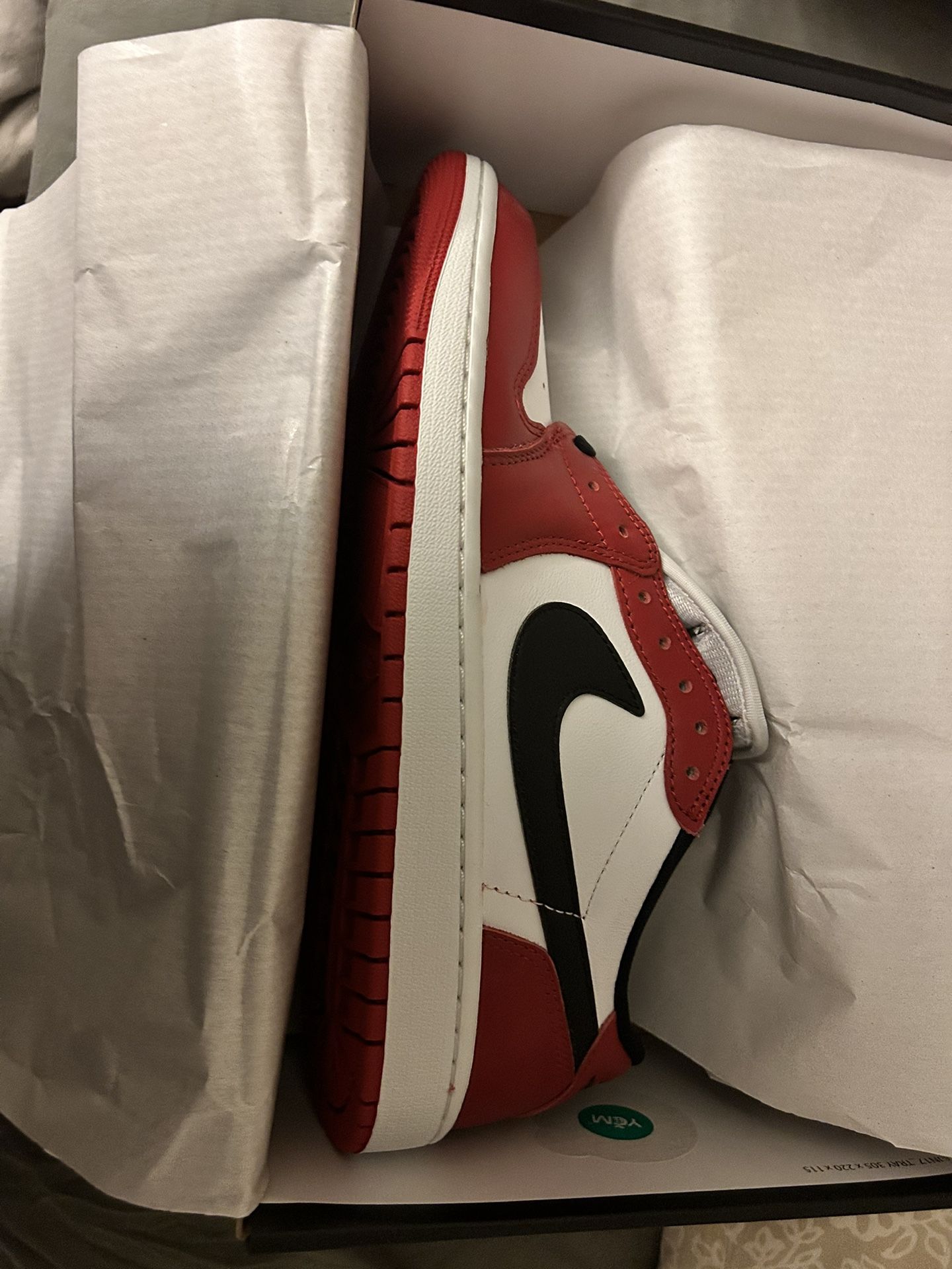 Air Jordan 1 Low OG Chicagos
