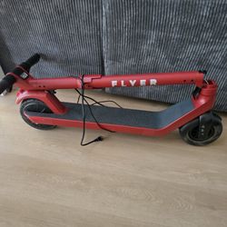 Radio Flyer S533 Electric Scooter