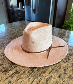 Anthropologie Mauve Straw Belted Rancher