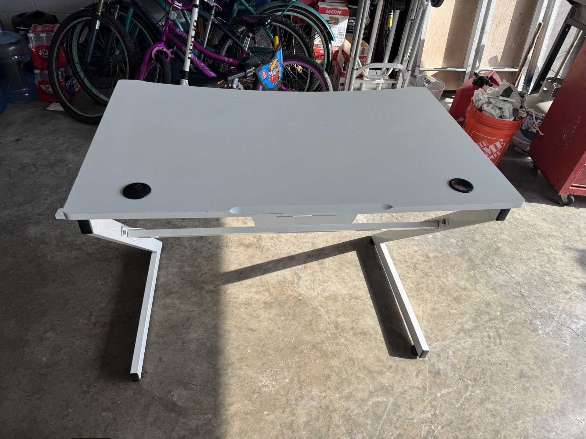 Computer Gaming Table