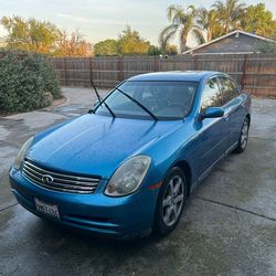 Blue Infiniti G35 - 2004 modle