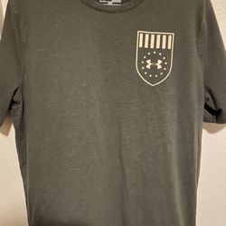 Under Armor Short Sleeve Shirt Men’s