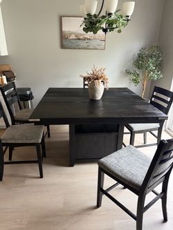 Black wooden Dining Table Set