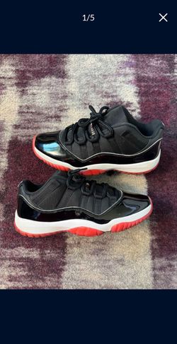 Jordan 11 bred low men authentic size 8 men