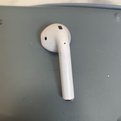 Apple AirPods (2nd Generation) Wireless Left side Ear Bud, Bluetooth Headphone. No case