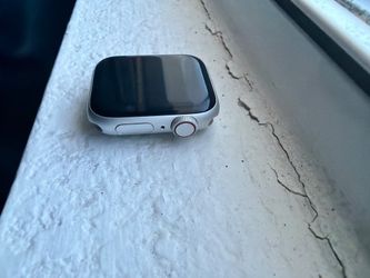 Apple Watch Silver 40mm Aluminum Case