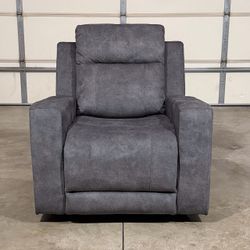 New Recliner Chair (Can Deliver)