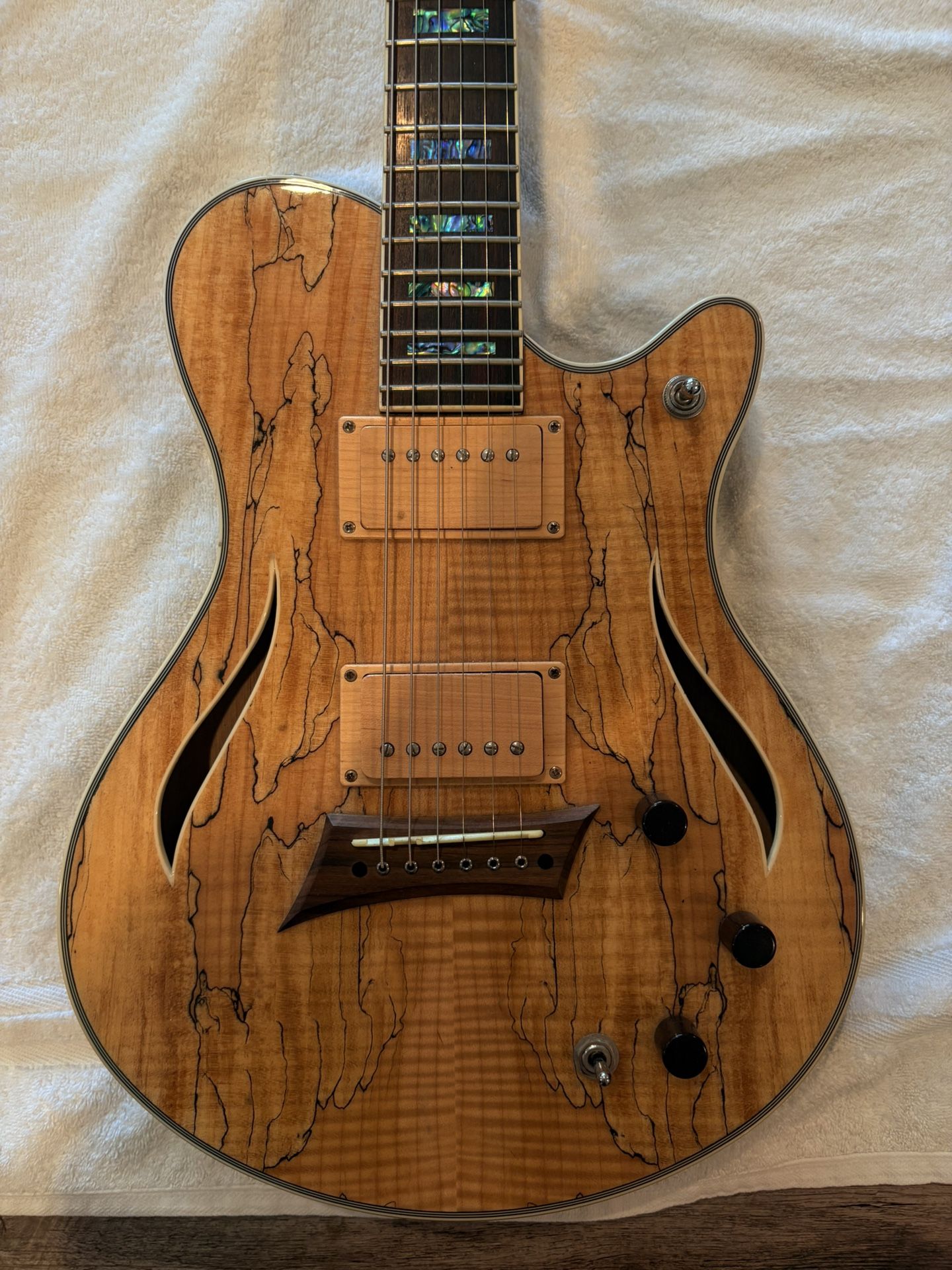 Michael Kelly Hybrid Special Electric Guitar/Acoustic
