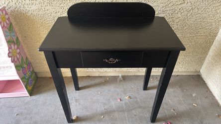 Black Wood Vanity Desk