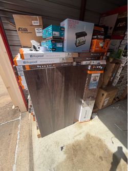 LifeProof Lipian Hill Hickory 22-Mil Waterproof Luxury Vinyl Plank Flooring – July 4 Sales