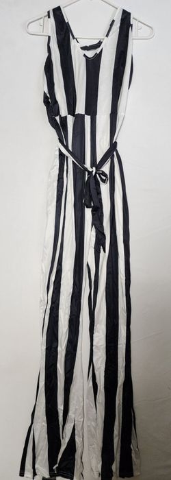 Womem Black & White Striped Jumpsuit Size L