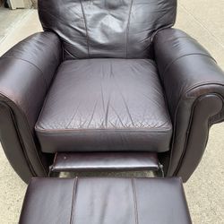 Leather Recliner with Push Back Reclining In Very Good Condition. Asking $125