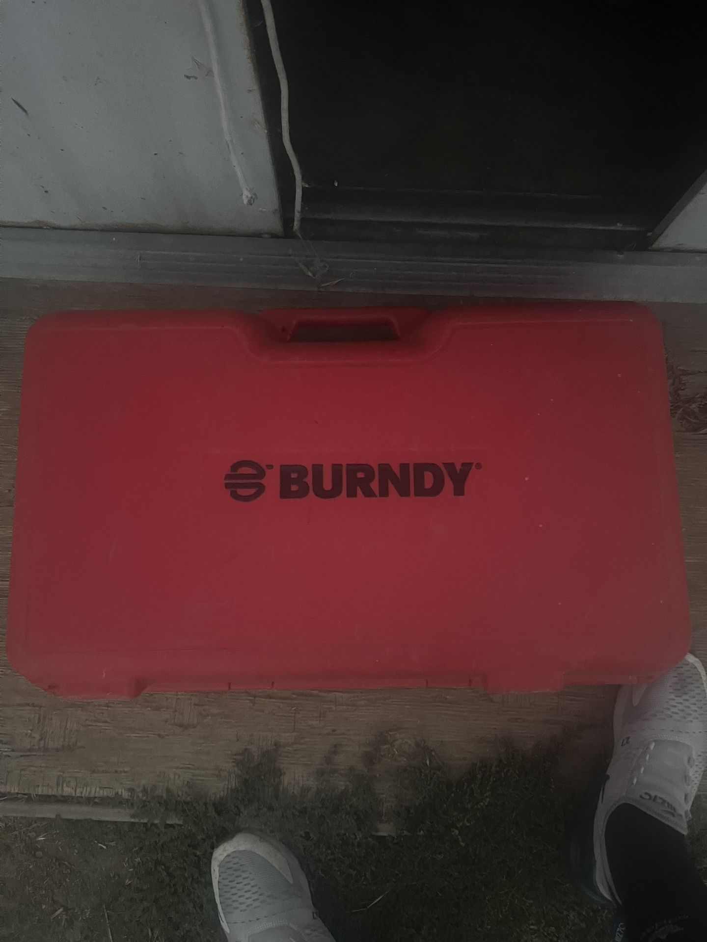 selling a Burndy tool machine 