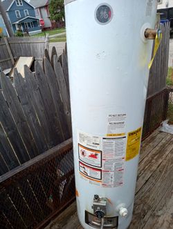 G E hot water tank