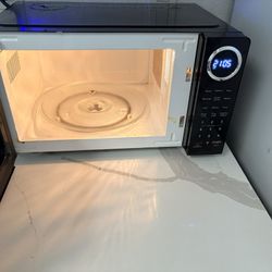 Frigidaire Microwave 