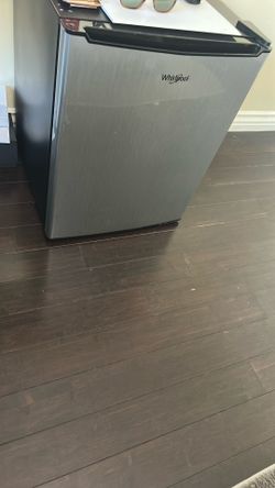 Mini fridge