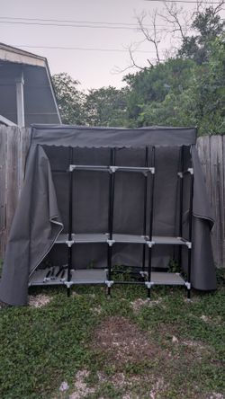 Portable closet