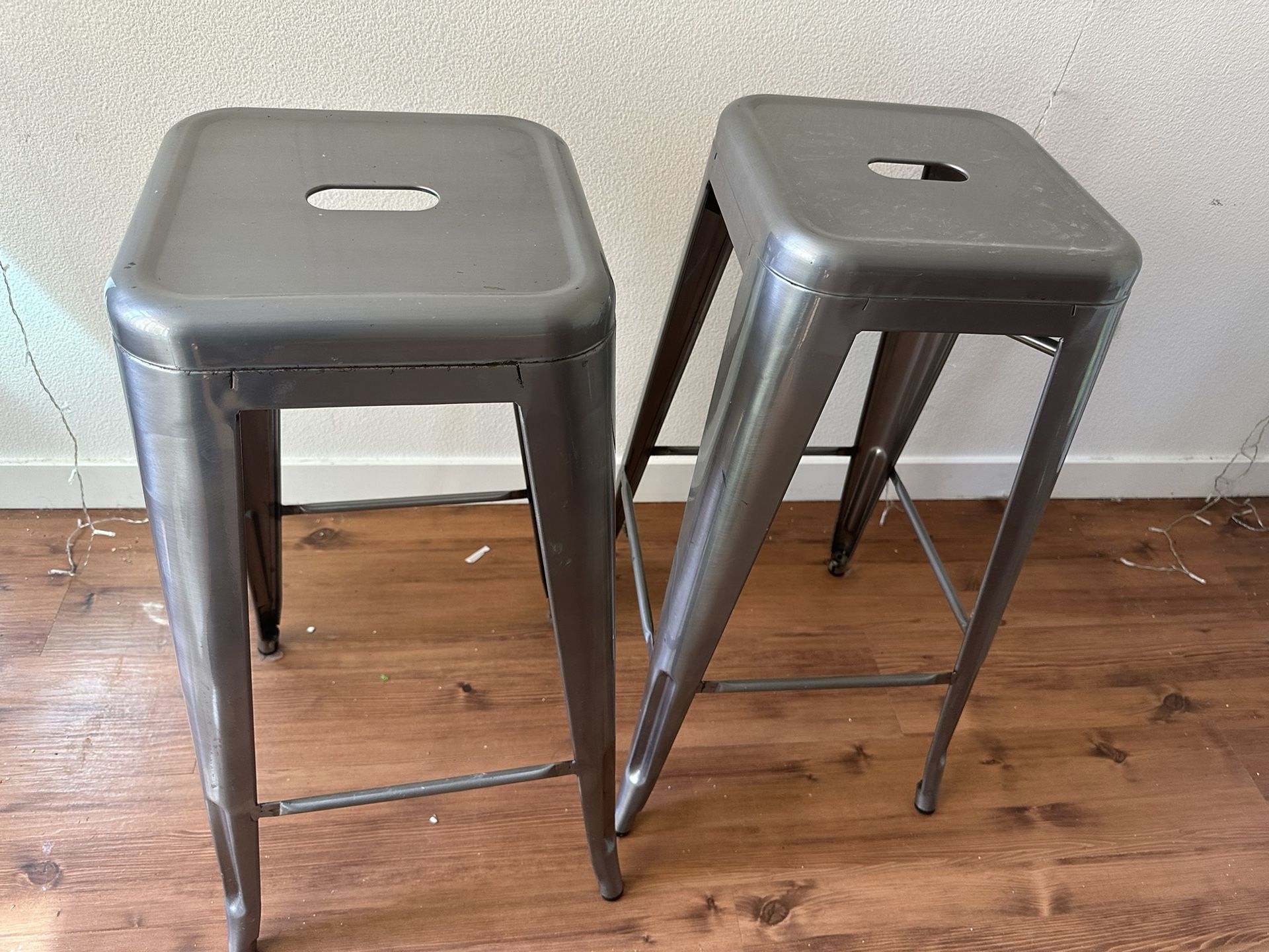Bar Stools (2 Count)