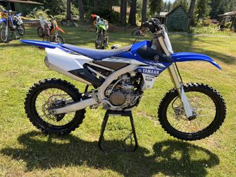 Yamaha YZ450 Dirtbike