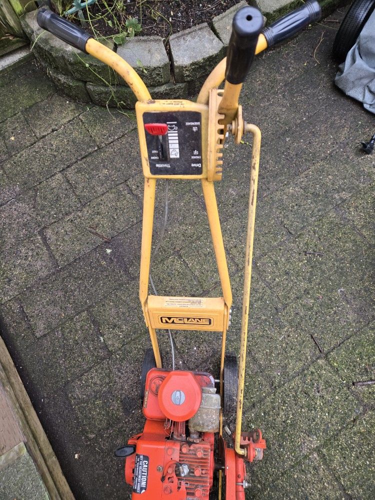 Briggs & Stratton 4 Cycle Engine 2HP at 3600RPM