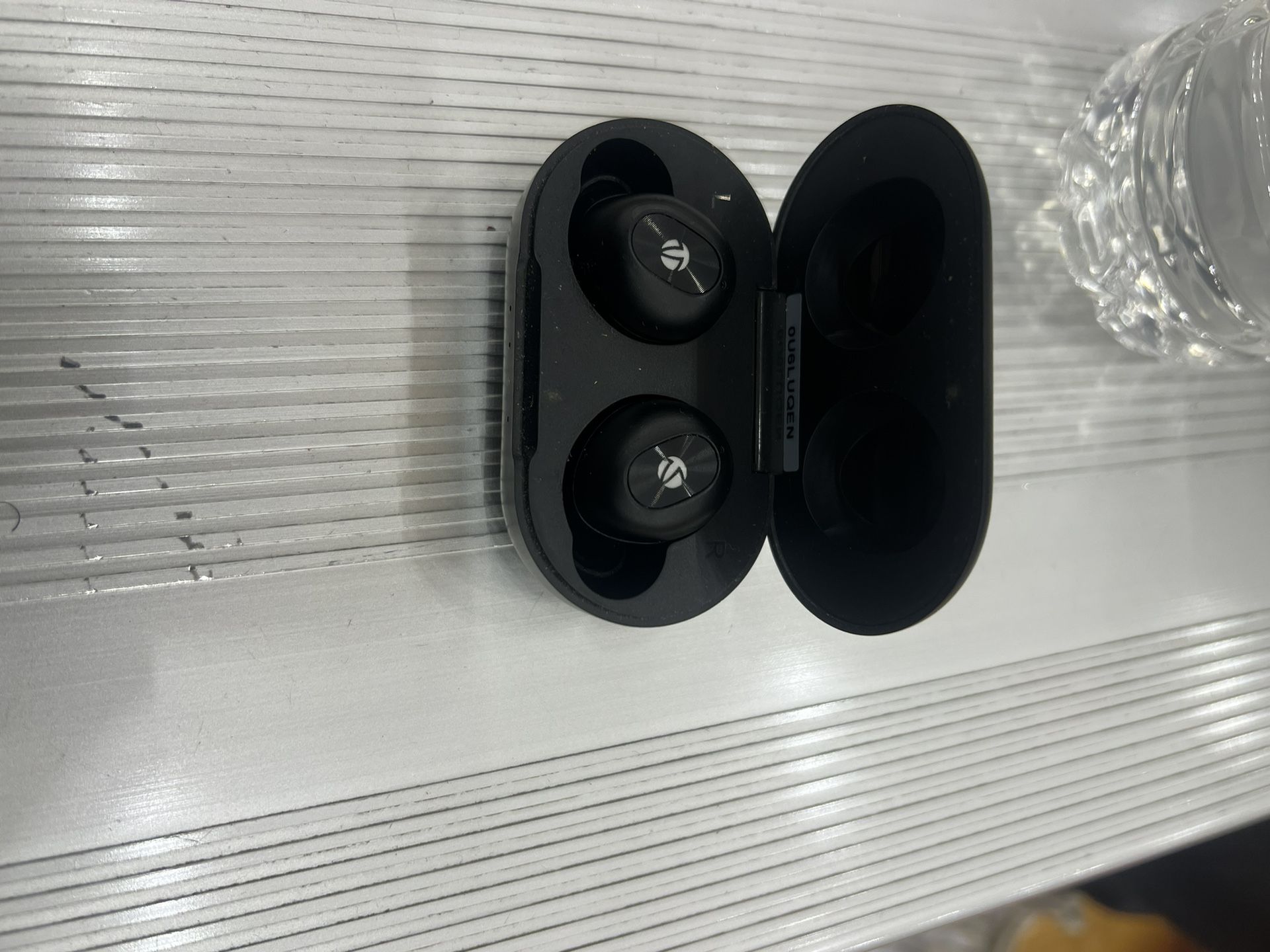 🎧 Upgrade Your Sound with iTeknic Wireless Earbuds! 🎧