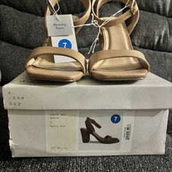Tan Heels