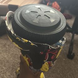 Graffiti hover board (no charger but comes with a seat attachment )