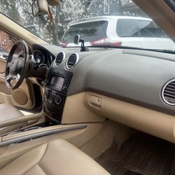 MERCEDES-BENZ ,2011 MODEL ,BLACK