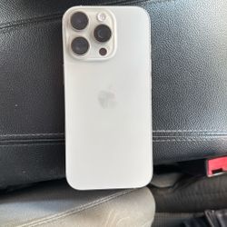 iPhone 16 Pro Max 256 natural titanium factory unlocked