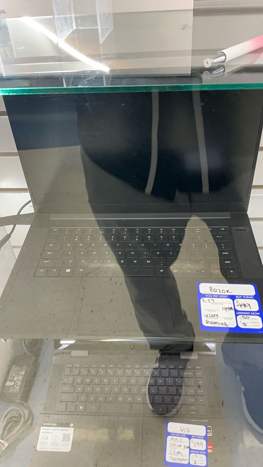 Razor C-17 Gaming Laptop