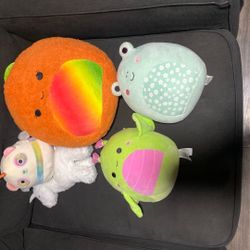 Squishmallows & stuffed unicorn