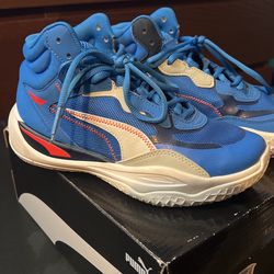 Puma Playmaker Size 4