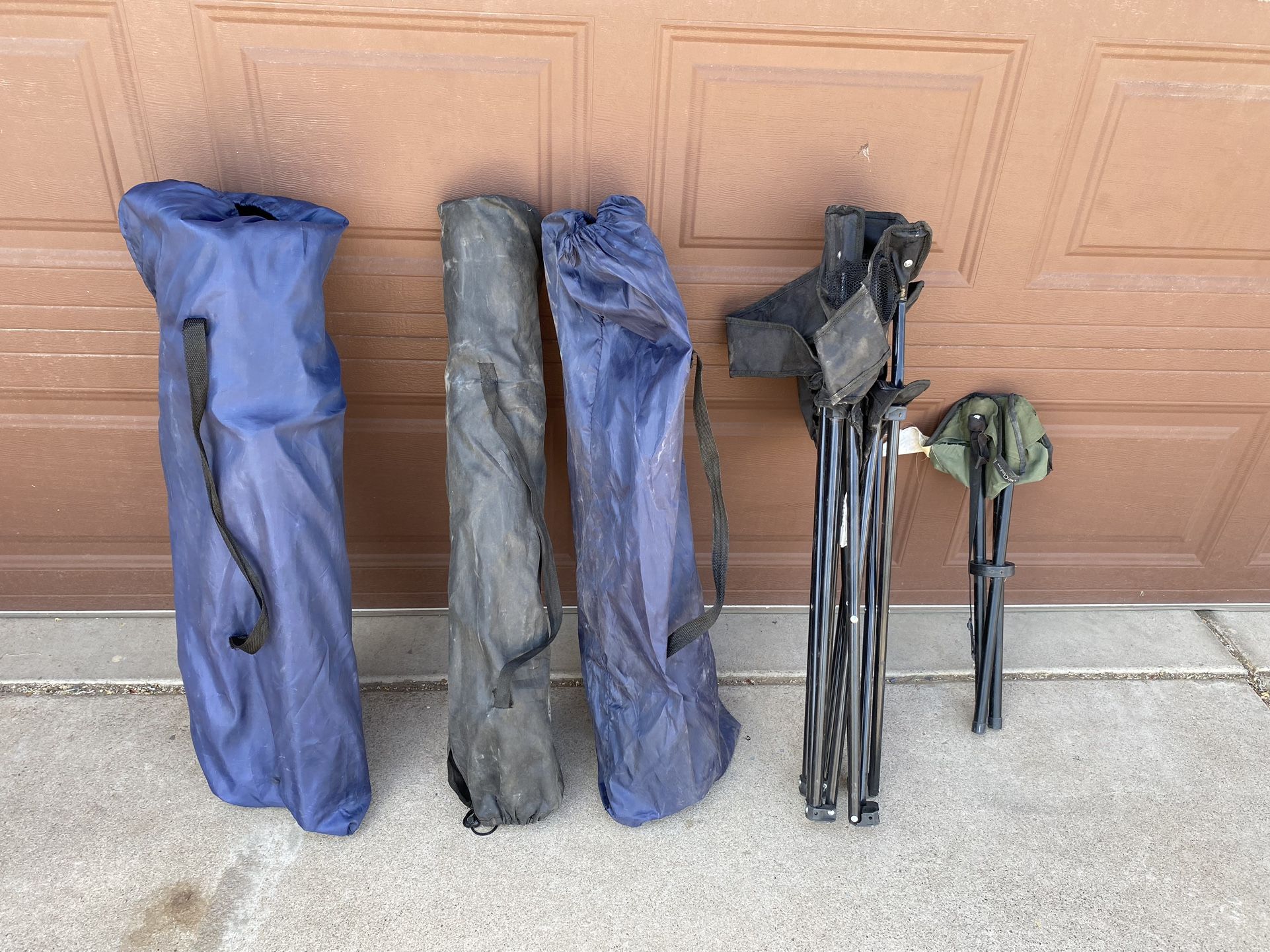 lot assortment of folding camping chairs