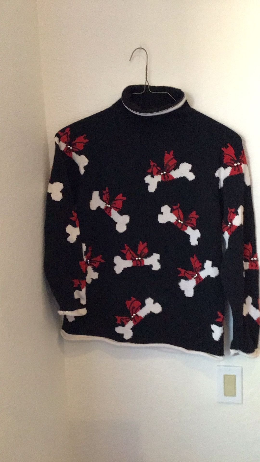 101 Dalmatian Christmas Sweater