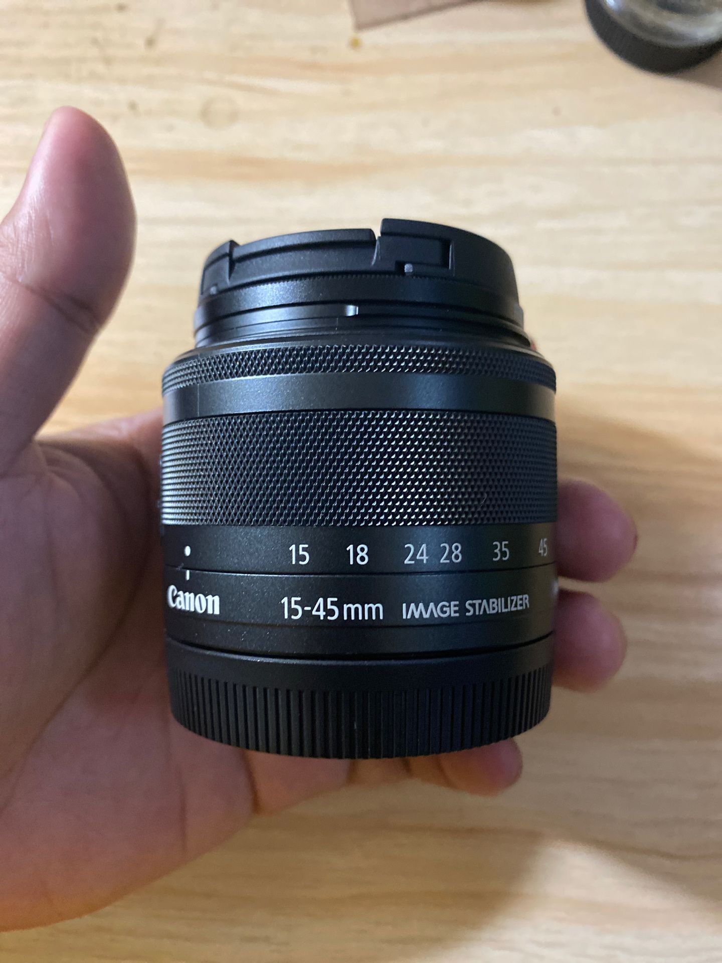 Canon 15-45mm ef-m kit lens