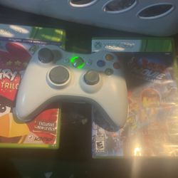 Xbox 360 Wireless Control And 2 Games 